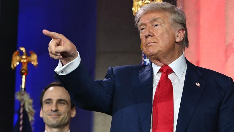 近112年来首次,特朗普因“两套房”罢免美联储理事